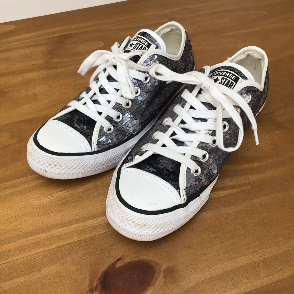 Converse sequin sneakers size 7